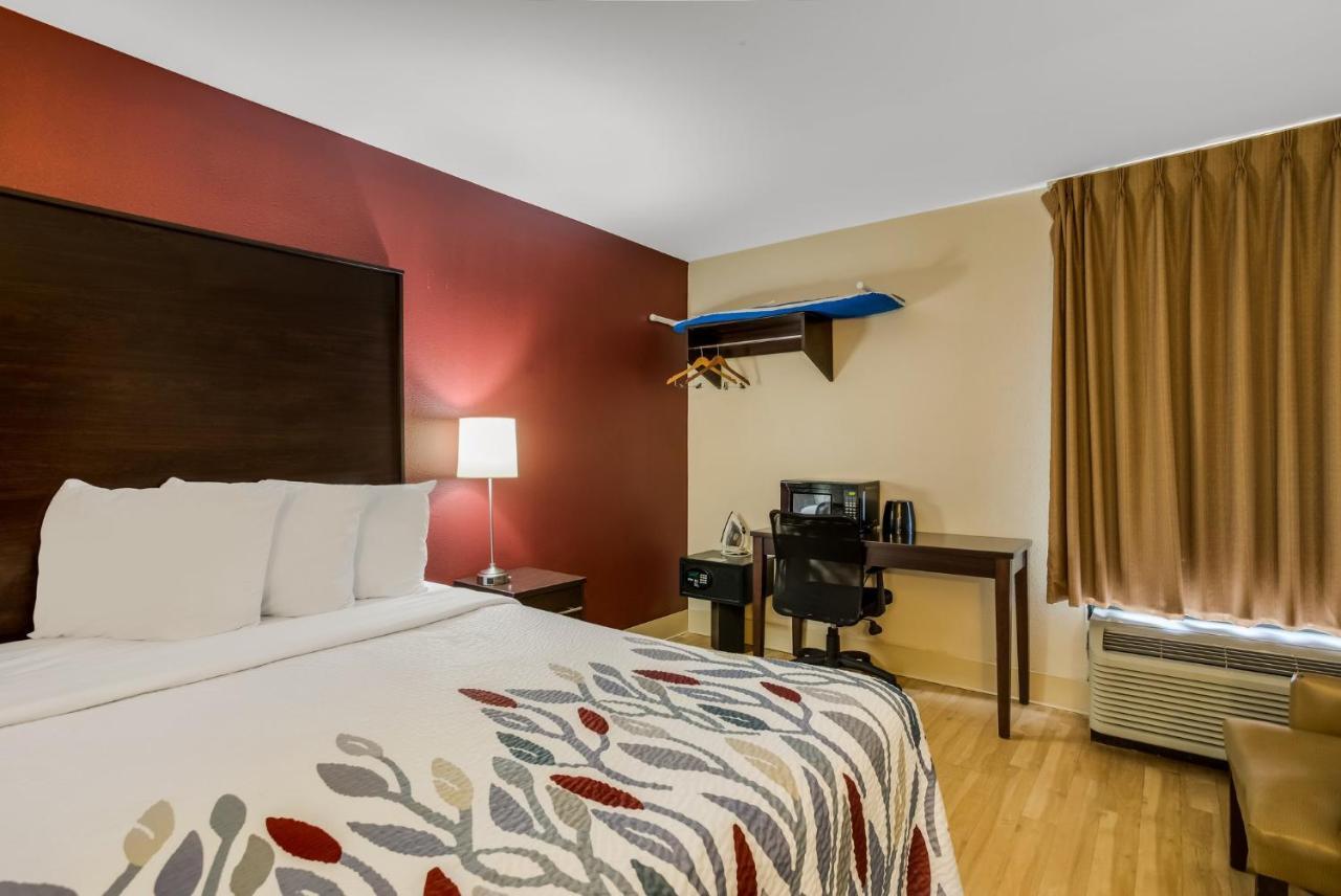 Red Roof Inn Nashville - Music City Экстерьер фото