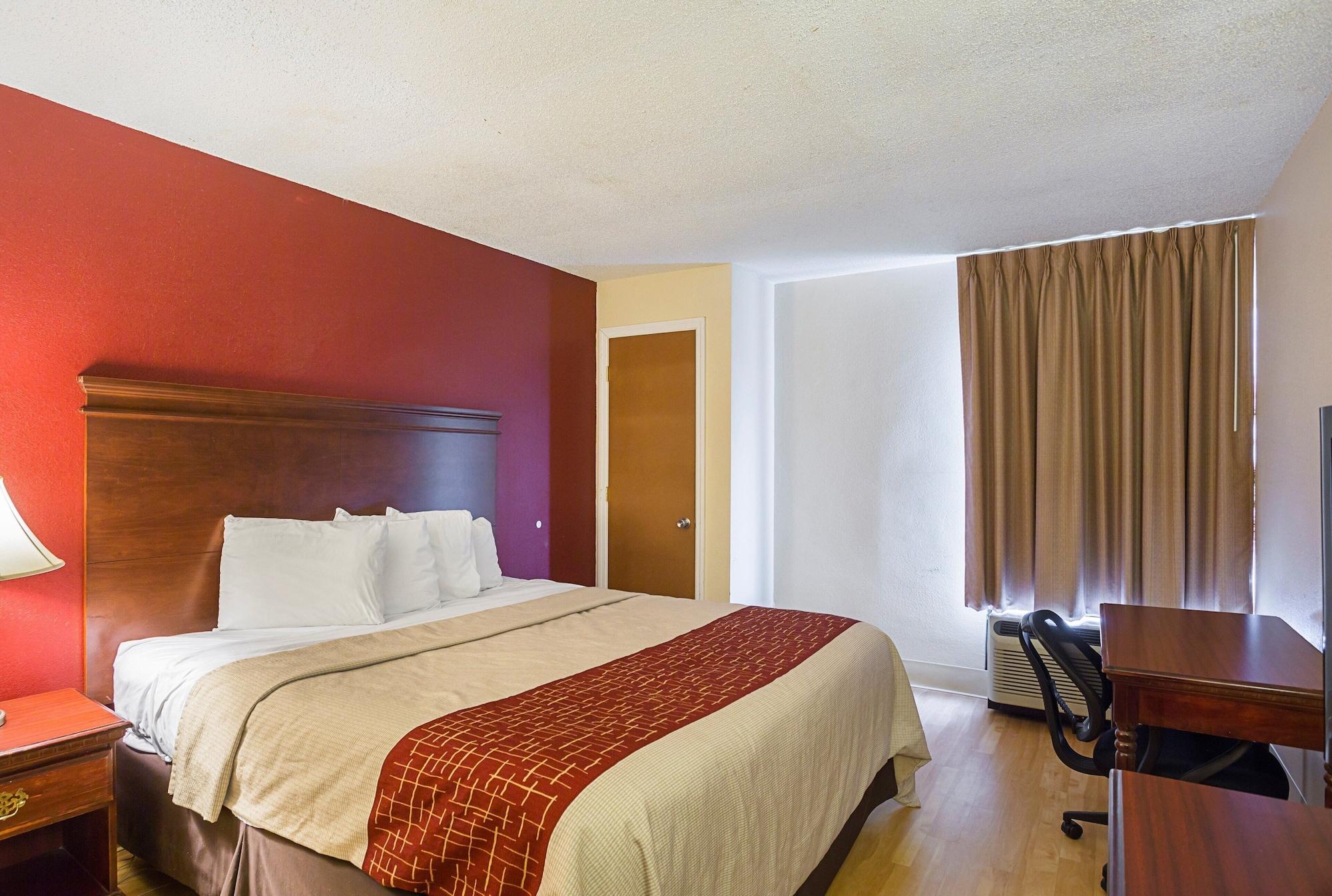 Red Roof Inn Nashville - Music City Экстерьер фото